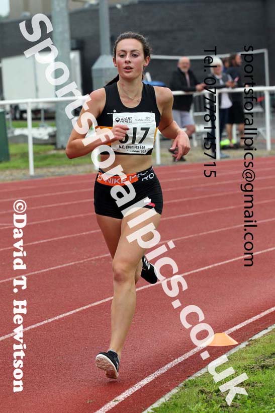Women and Girls 1500 metres, 2021 North Eastern Track and Field Champs., Middesbrough. Photo: David T. Hewitson/Sports for All Pics